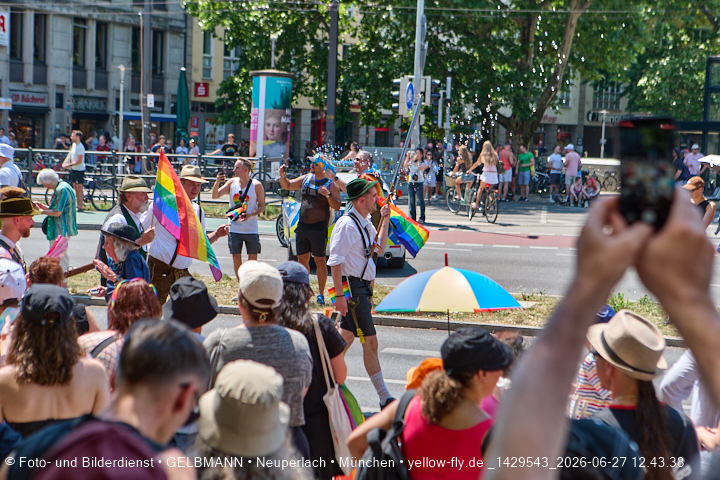 27.06.2026 - München feiert Christopher Street Day 2026 bei extremer Hitze