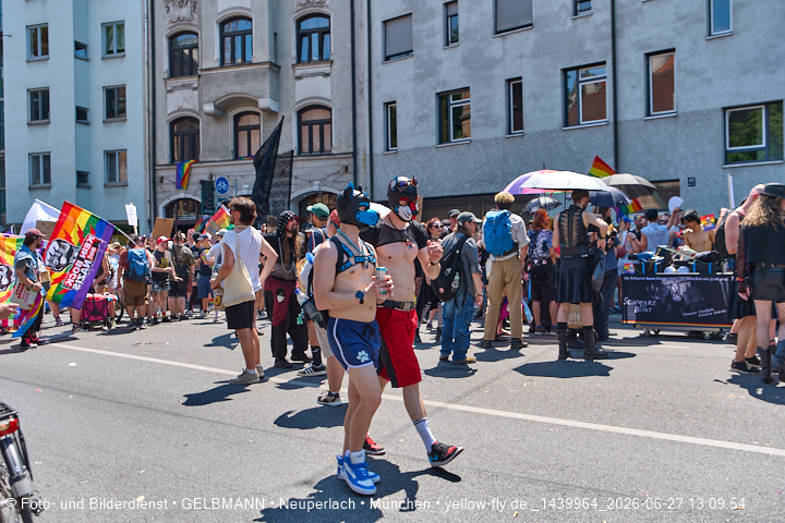 27.06.2026 - München feiert Christopher Street Day 2026 bei extremer Hitze