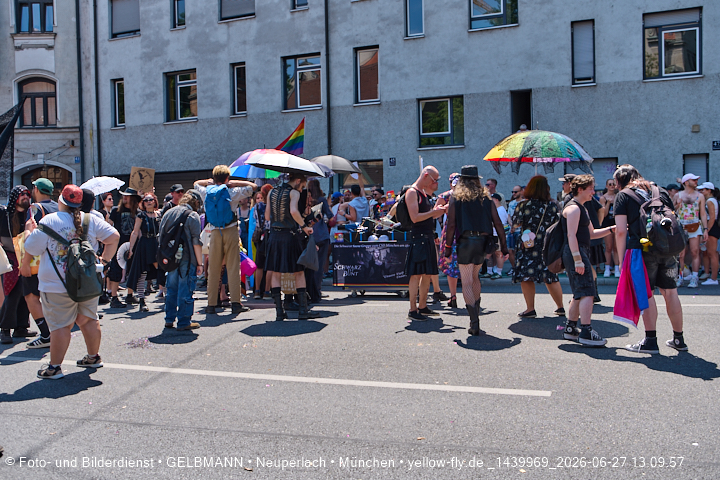 27.06.2026 - München feiert Christopher Street Day 2026 bei extremer Hitze