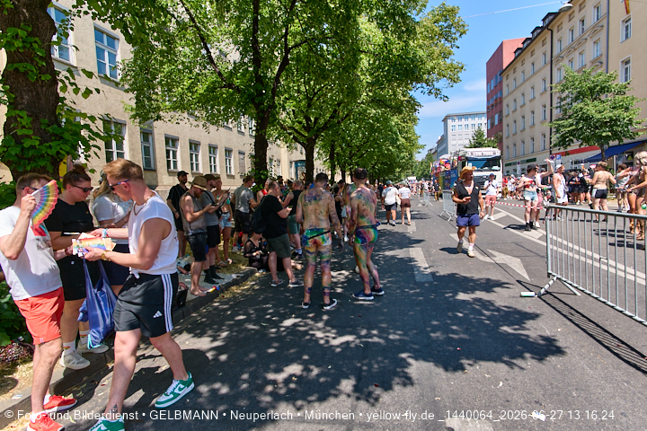 27.06.2026 - München feiert Christopher Street Day 2026 bei extremer Hitze