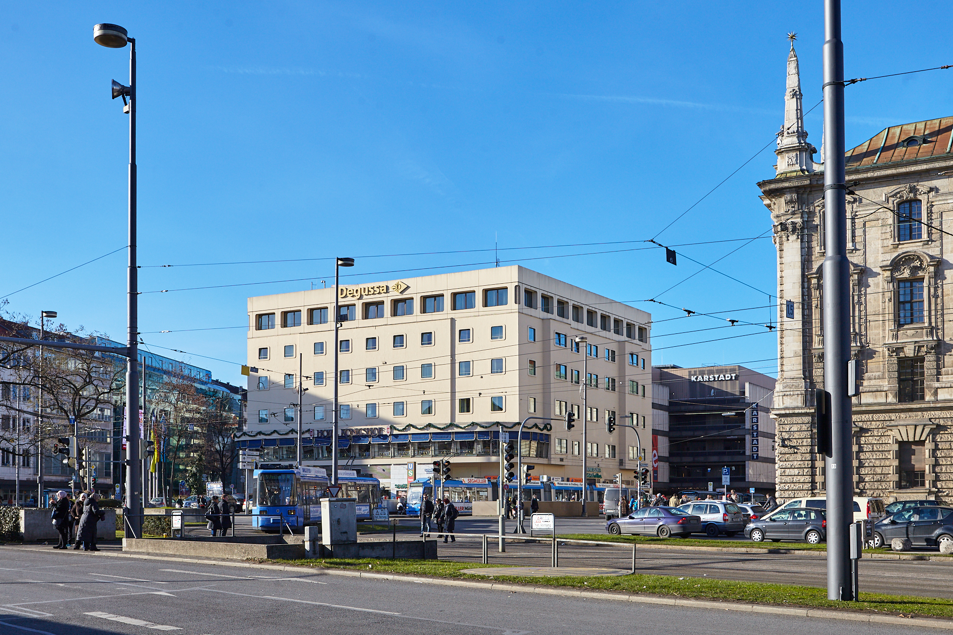 22.10.2013 - Die Pläne zum Abriss wurden unterzeichnet