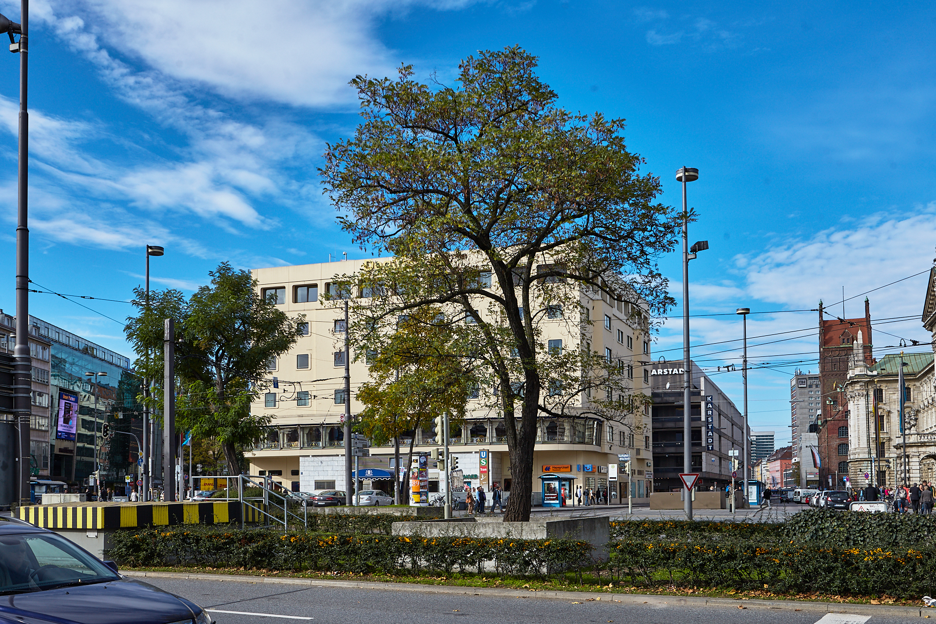 22.10.2013 - Die Pläne zum Abriss wurden unterzeichnet