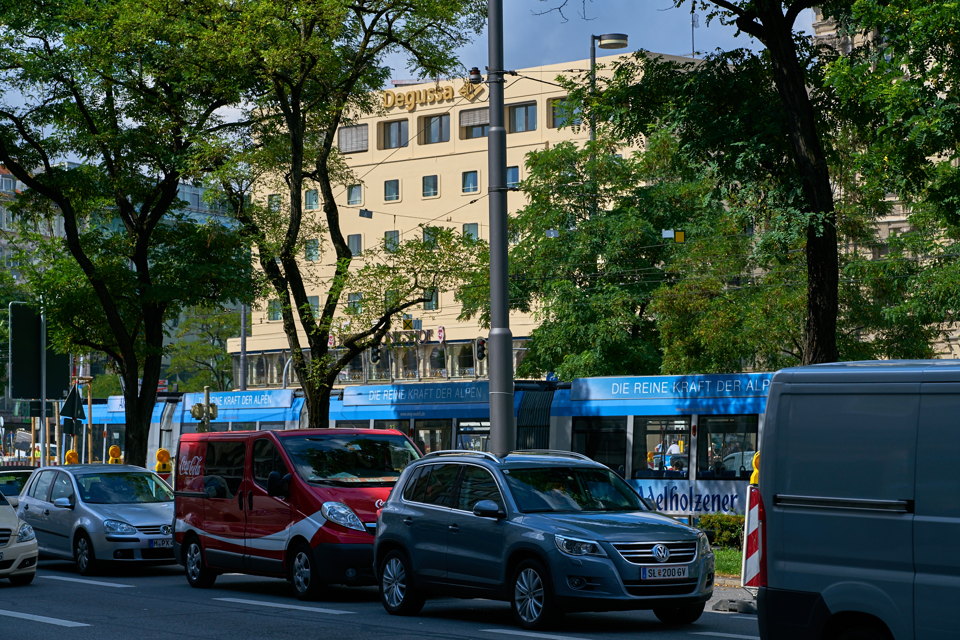 05.09.2016 - Abriss Hotel Königshof Münchern