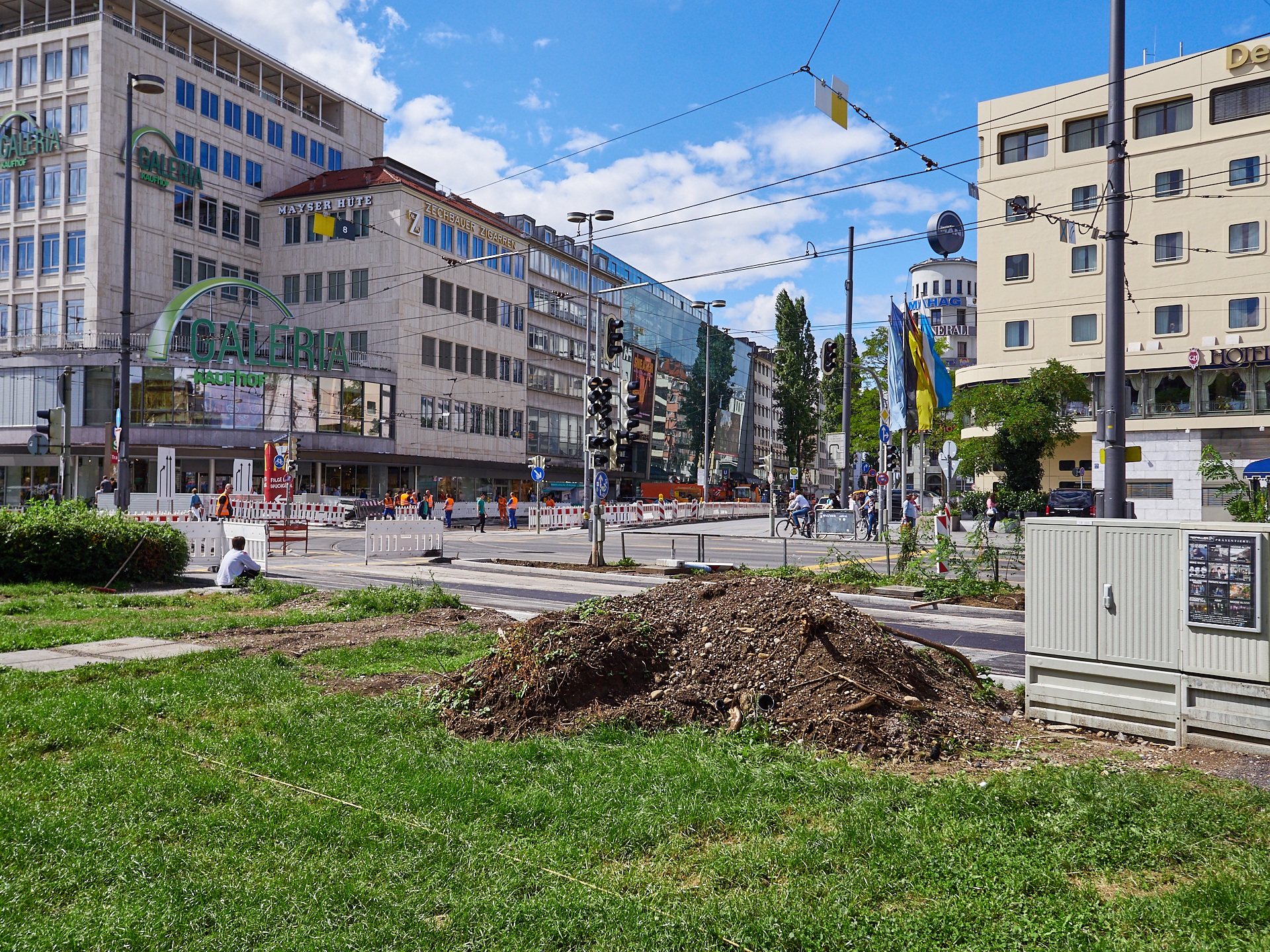 05.09.2016 - Abriss Hotel Königshof Münchern