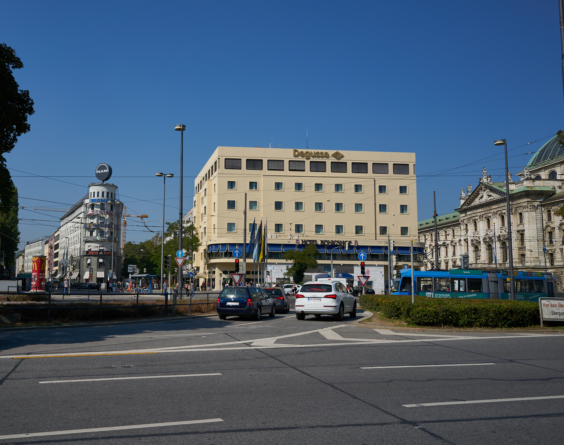 05.09.2016 - Abriss Hotel Königshof Münchern