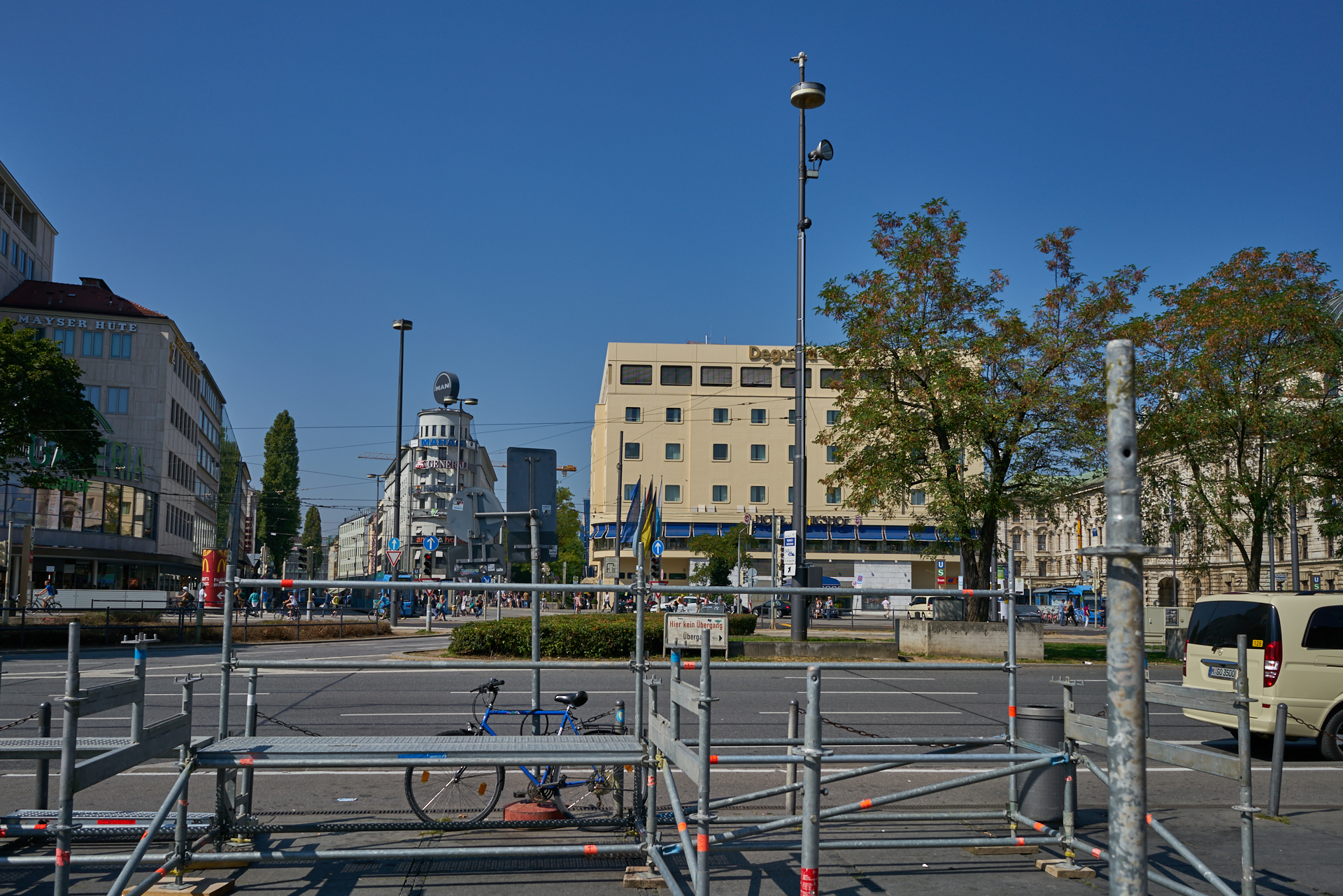 05.09.2016 - Abriss Hotel Königshof Münchern