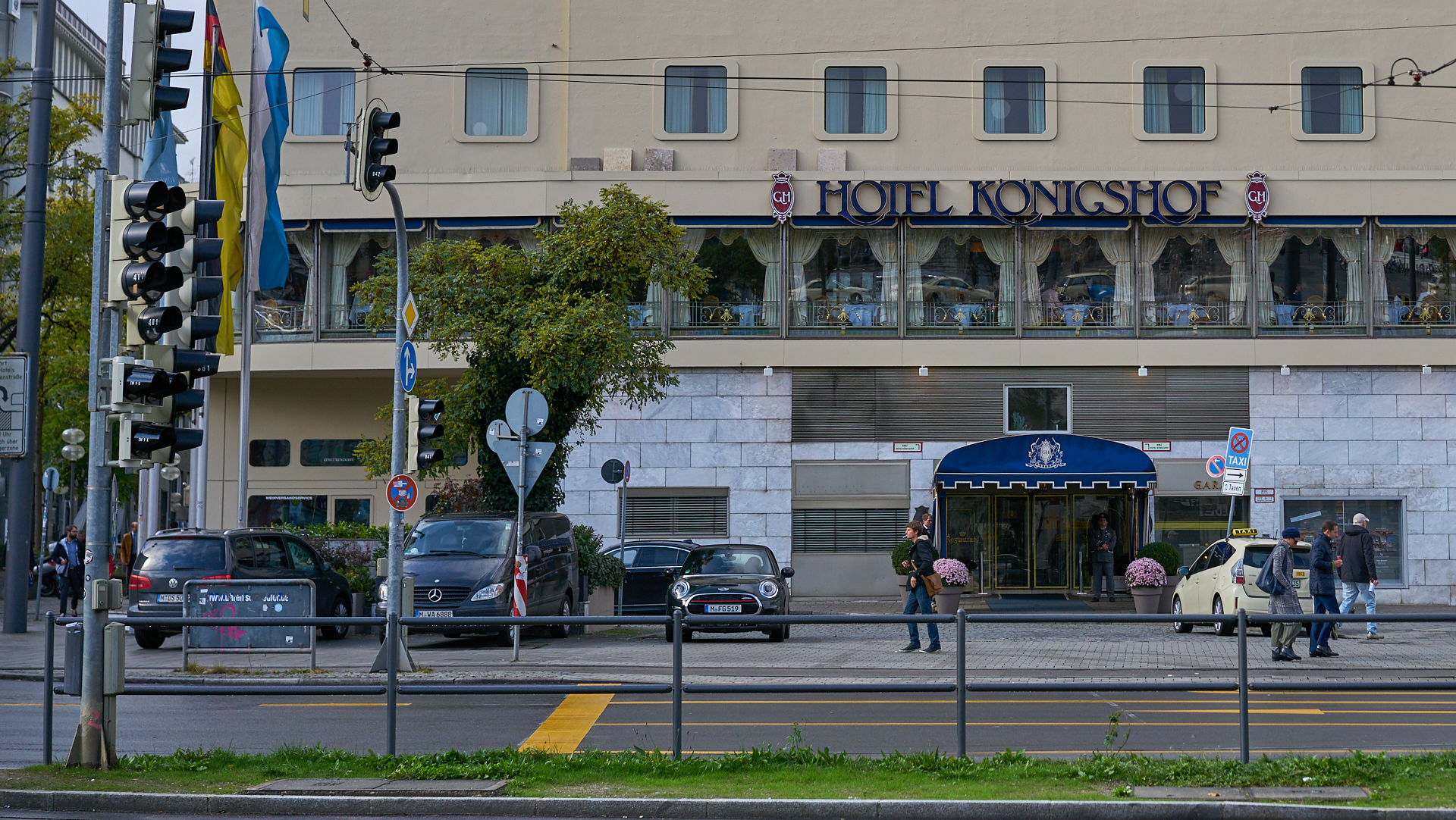 05.09.2016 - Abriss Hotel Königshof Münchern