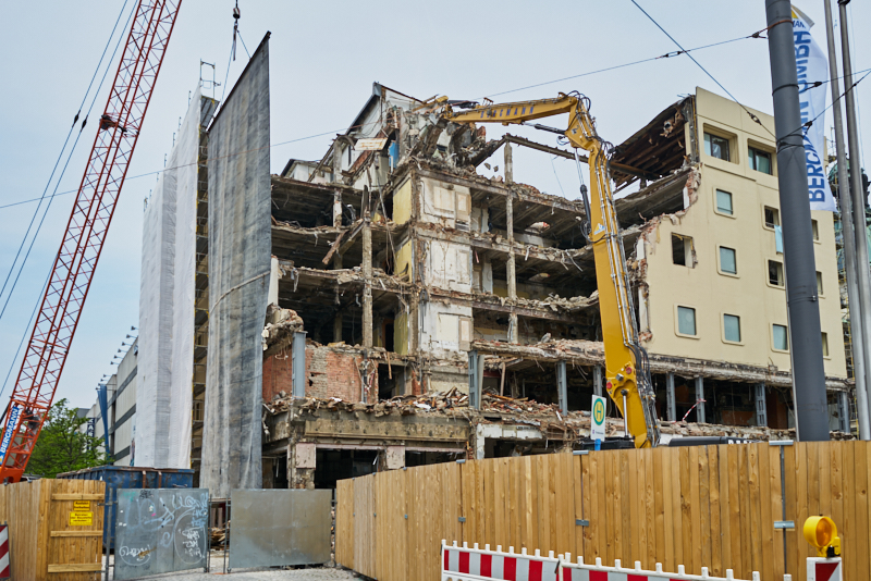 25.05.2019 - Abriss des Hotels Königshof München am Stachus