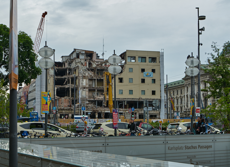 25.05.2019 - Abriss des Hotels Königshof München am Stachus