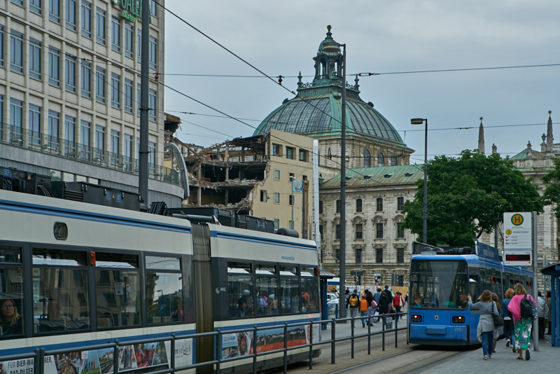 25.05.2019 - Abriss des Hotels Königshof München am Stachus