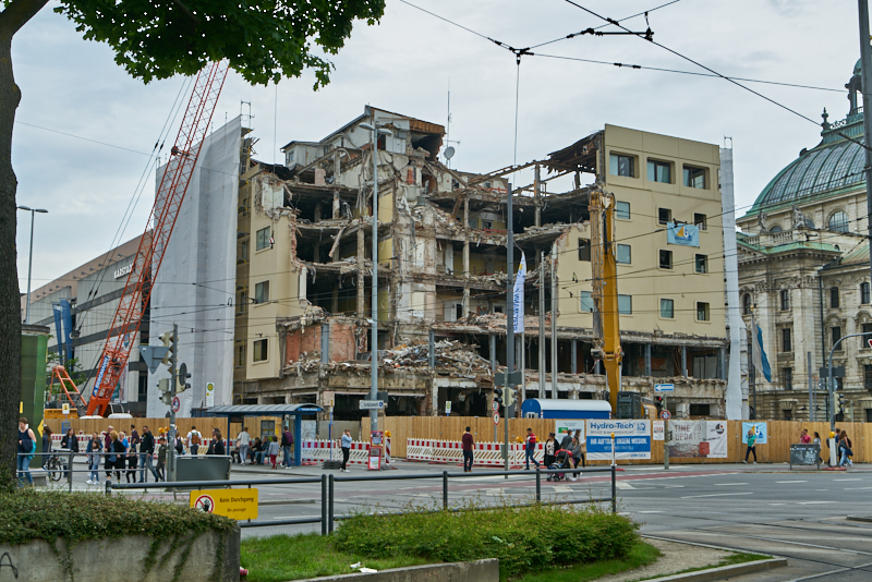 25.05.2019 - Abriss des Hotels Königshof München am Stachus