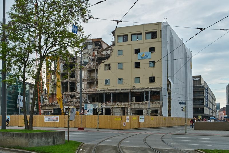 25.05.2019 - Abriss des Hotels Königshof München am Stachus