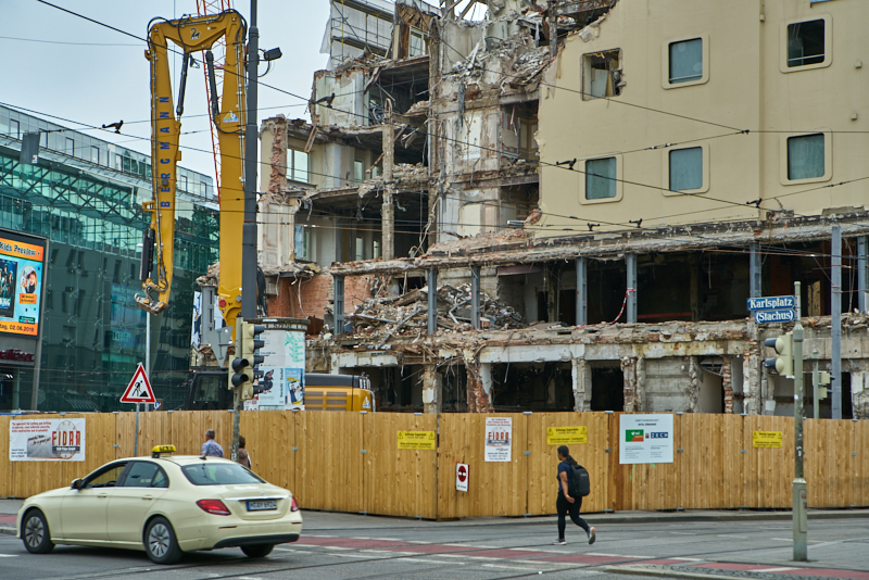 25.05.2019 - Abriss des Hotels Königshof München am Stachus