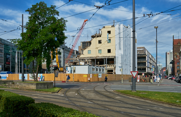 21.06.2019 - Abriss des Hotel Königshof München am Stachus