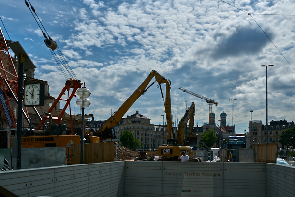 21.06.2019 - Abriss des Hotel Königshof München am Stachus