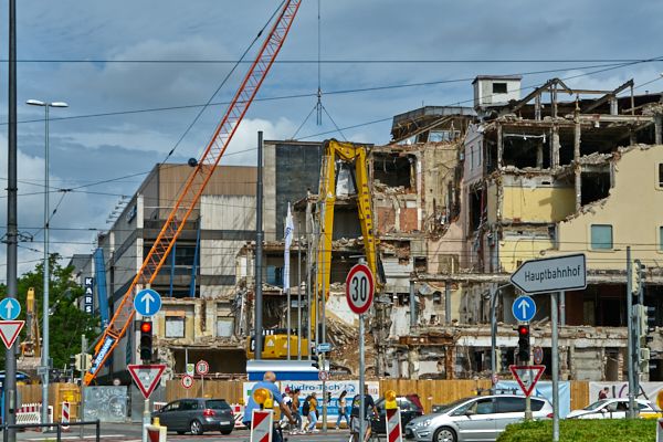 21.06.2019 - Abriss des Hotel Königshof München am Stachus