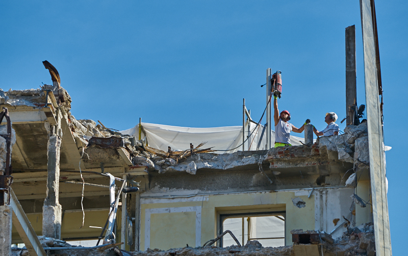 25.06.2019 - Notwendige Kernborhrung beim Abriss des Hotel Königshof