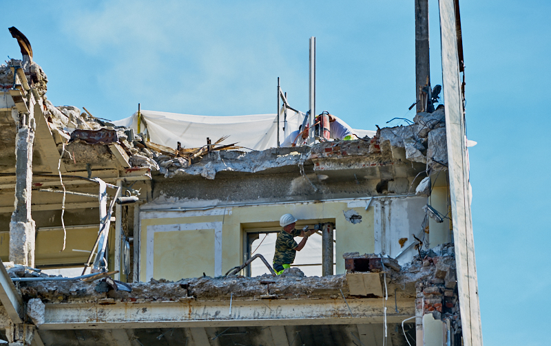 25.06.2019 - Notwendige Kernborhrung beim Abriss des Hotel Königshof