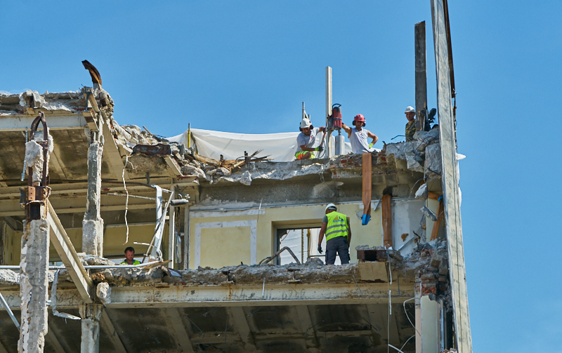 25.06.2019 - Notwendige Kernborhrung beim Abriss des Hotel Königshof