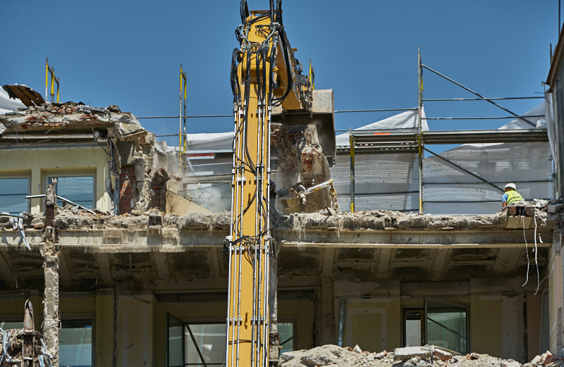 26.06.2019 - Abriss und Neubau des Luxushotels Königshof