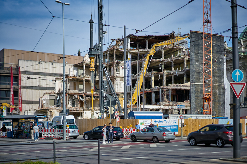 03.07.2019 - Abrissarbeiten am ehemaligen Luxushotel Königshof