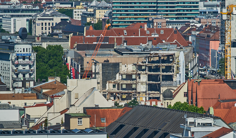 04.07.2019 - Abriss des Spiegelzimmer im Königshof München