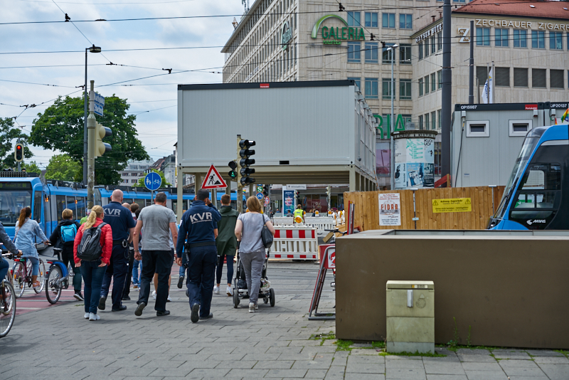 09.07.2019 - Neue Container für das Hotel Königshof