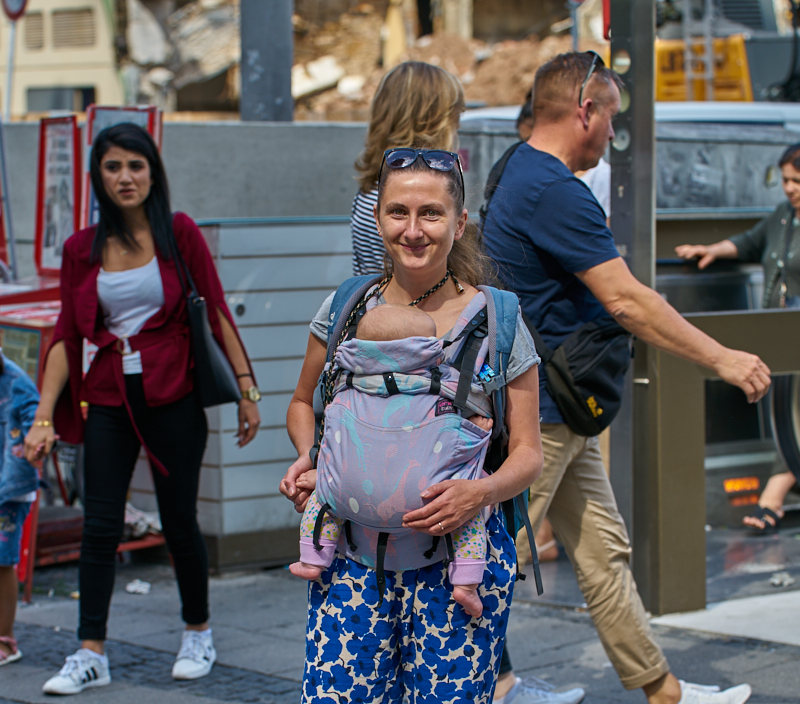 09.07.2019 - Neue Container für das Hotel Königshof