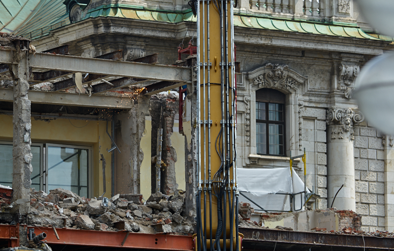 15.07.2019 - Neubau und Abriss vom Hotel Königshof München