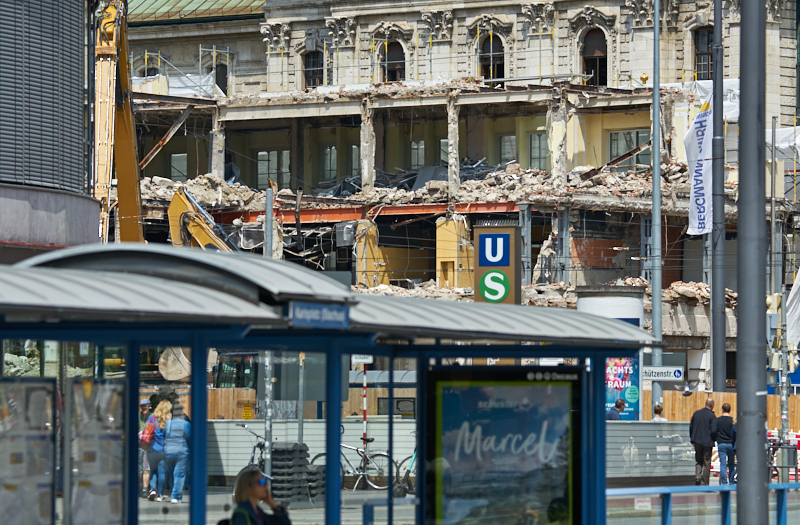 15.07.2019 - Neubau und Abriss vom Hotel Königshof München