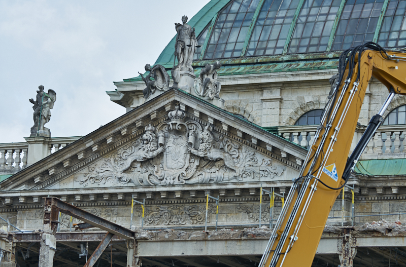 15.07.2019 - Neubau und Abriss vom Hotel Königshof München
