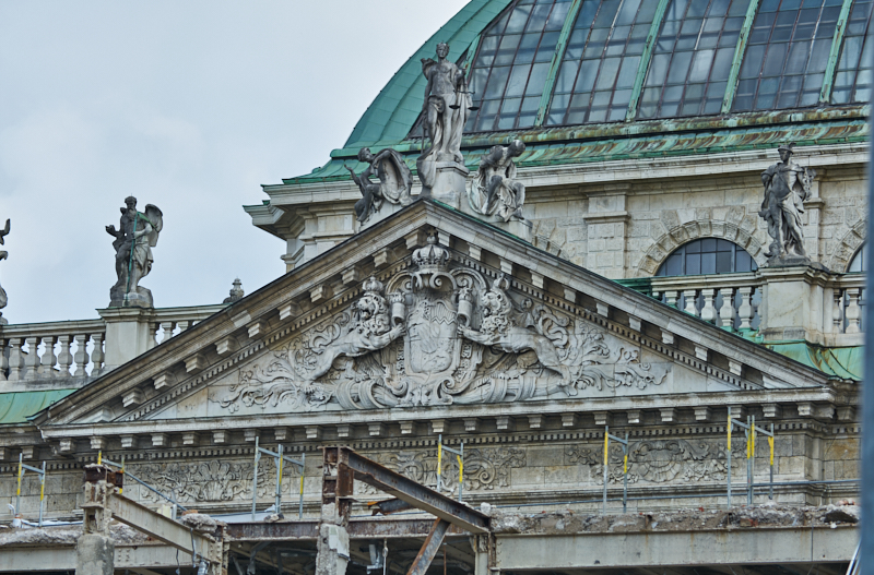 15.07.2019 - Neubau und Abriss vom Hotel Königshof München