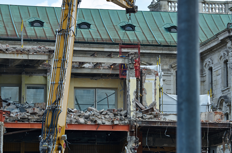 15.07.2019 - Neubau und Abriss vom Hotel Königshof München