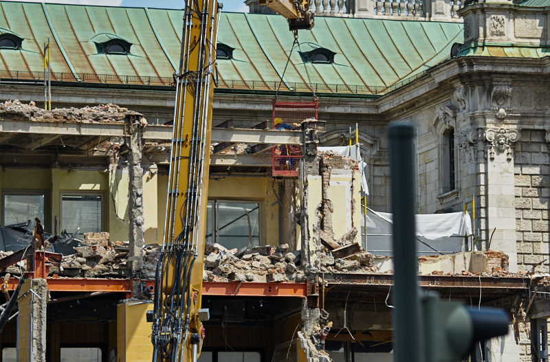 15.07.2019 - Neubau und Abriss vom Hotel Königshof München