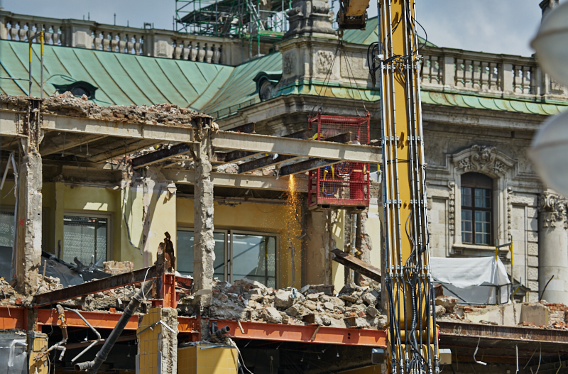 15.07.2019 - Neubau und Abriss vom Hotel Königshof München