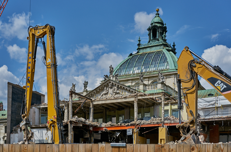 15.07.2019 - Neubau und Abriss vom Hotel Königshof München