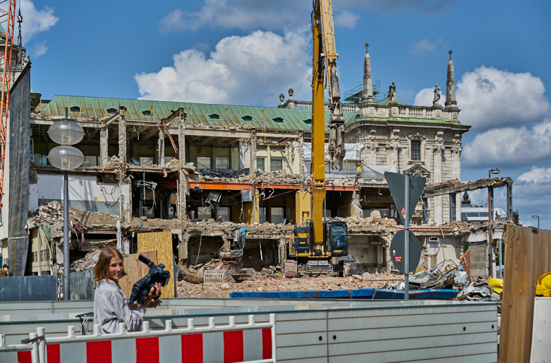 15.07.2019 - Neubau und Abriss vom Hotel Königshof München