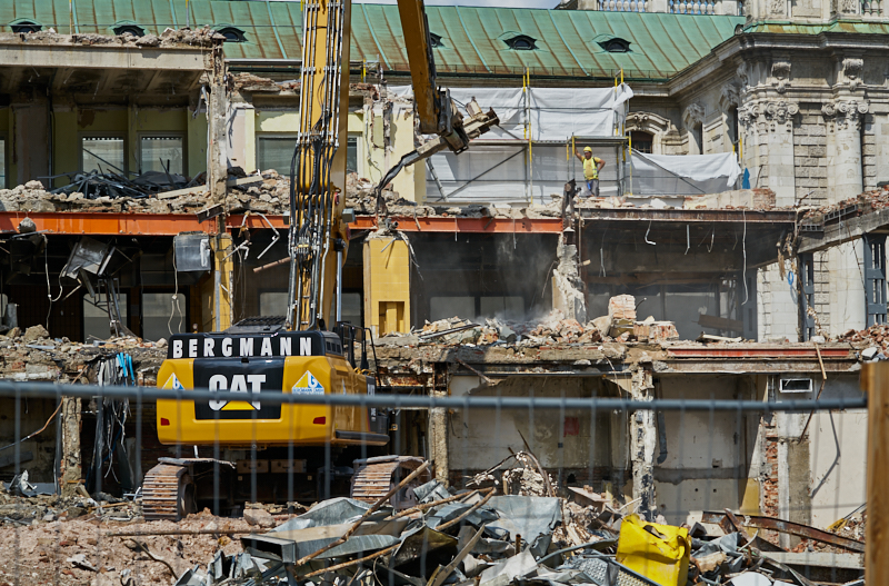 15.07.2019 - Neubau und Abriss vom Hotel Königshof München