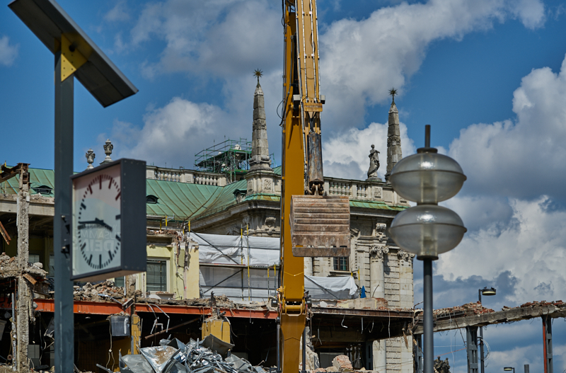 15.07.2019 - Neubau und Abriss vom Hotel Königshof München