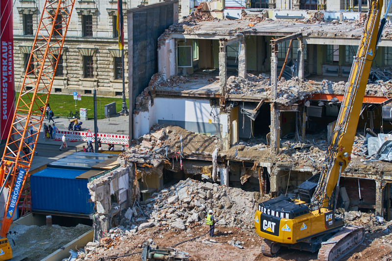 15.07.2019 - Neubau und Abriss vom Hotel Königshof München