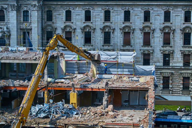 15.07.2019 - Neubau und Abriss vom Hotel Königshof München