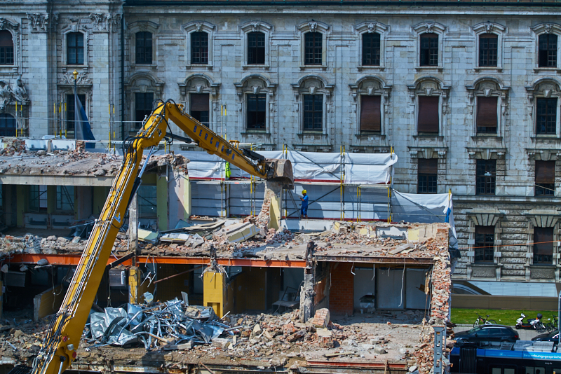 15.07.2019 - Neubau und Abriss vom Hotel Königshof München