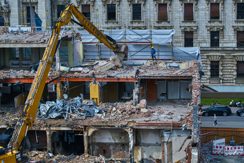 15.07.2019 - Neubau und Abriss vom Hotel Königshof München