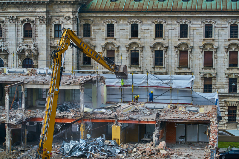15.07.2019 - Neubau und Abriss vom Hotel Königshof München