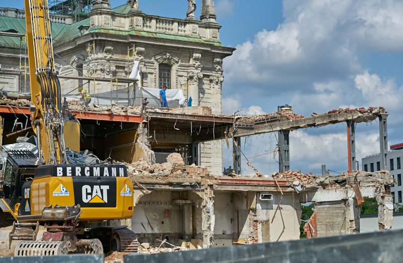 15.07.2019 - Neubau und Abriss vom Hotel Königshof München