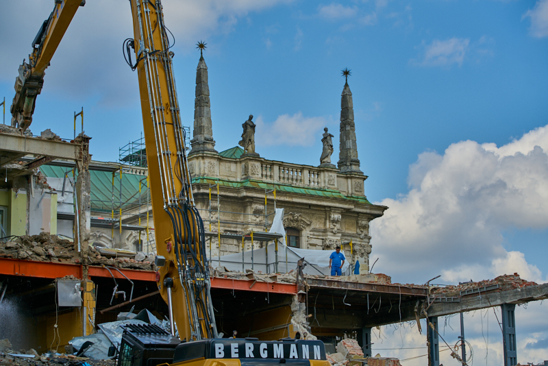 15.07.2019 - Neubau und Abriss vom Hotel Königshof München