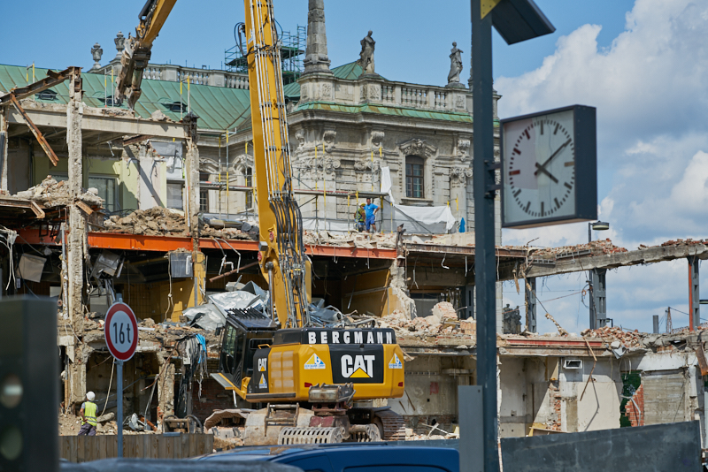 15.07.2019 - Neubau und Abriss vom Hotel Königshof München
