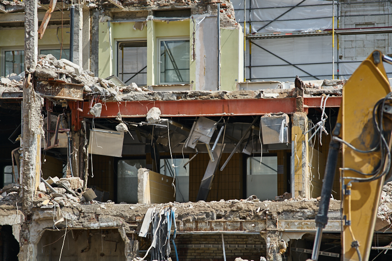 16.07.2019 - Abriss-und-Neubau-des-Hotel-Königshof-in-München