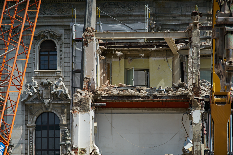 16.07.2019 - Abriss-und-Neubau-des-Hotel-Königshof-in-München
