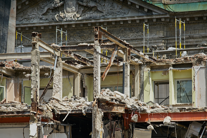 16.07.2019 - Abriss-und-Neubau-des-Hotel-Königshof-in-München